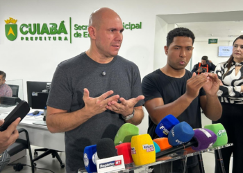 Abilio abre investigação contra servidor que autorizou corte de árvores em Cuiabá; veja vídeos