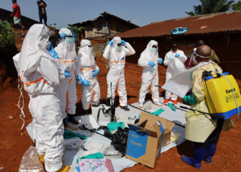 Surto de ebola é o primeiro teste da ausência dos EUA na saúde global
