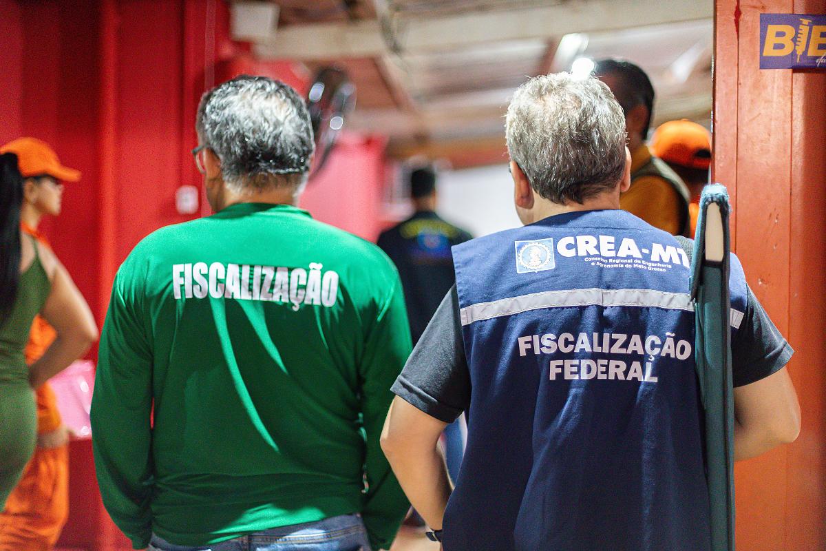 Prefeitura suspende alvará de bar e Procon flagra mortadela vencida em comércio de Cuiabá
