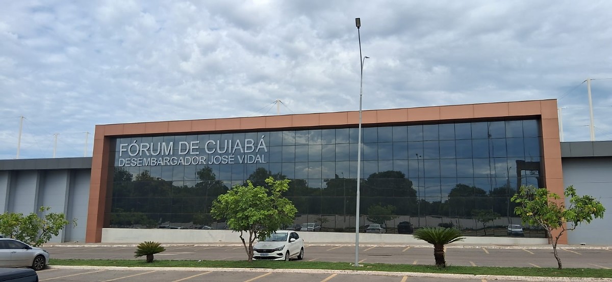Juíza nega pedido e mantém ex-prefeito de Cuiabá condenado a devolver R$118 milhões ao Estado