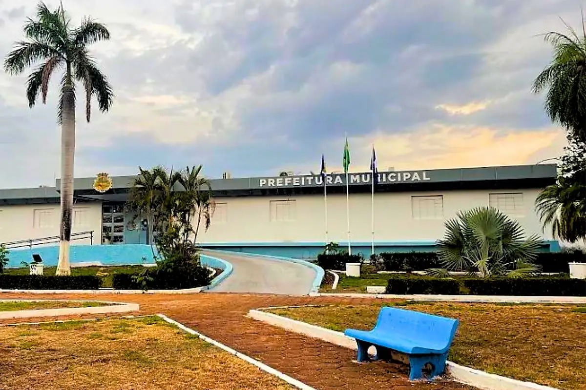 Prefeitura de Nova Xavantina lança concurso público com salário de até R$ 28 mil 