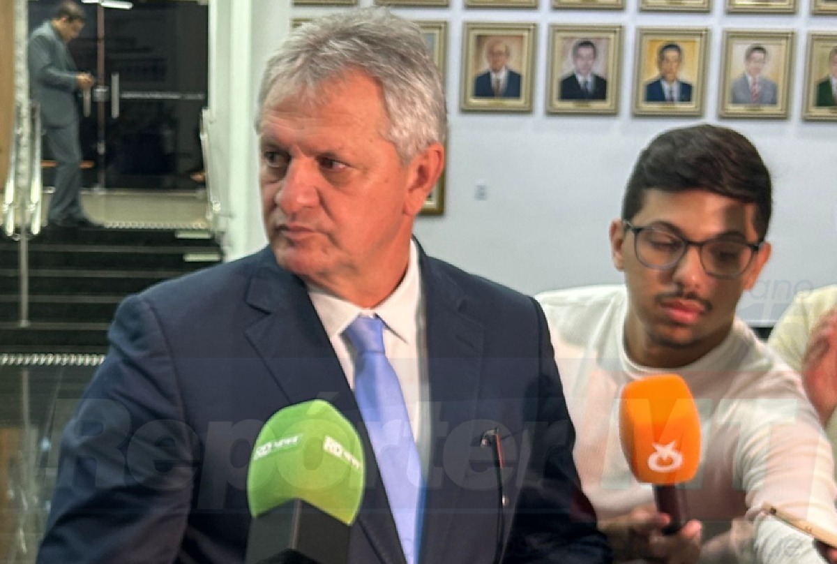 Dilmar detona Wellington por defender paralisação das obras: "Só sabe criticar"