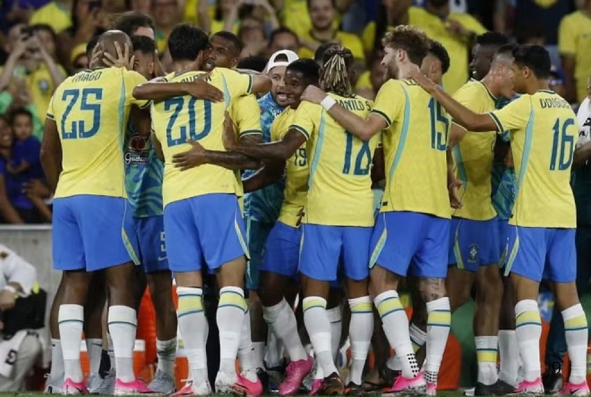 Prefeitura de Cuiabá instala dois telões para transmitir jogos da Seleção na Copa do Mundo