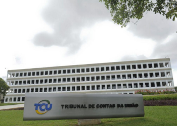 TCU cria bônus que aumenta salários em 15% por "trabalho complexo"