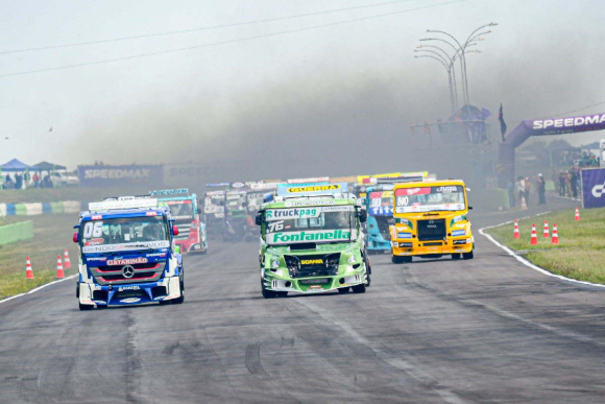 Cuiabá faz estreia histórica na Fórmula Truck com 62 gigantes na pista do Parque Novo Mato Grosso