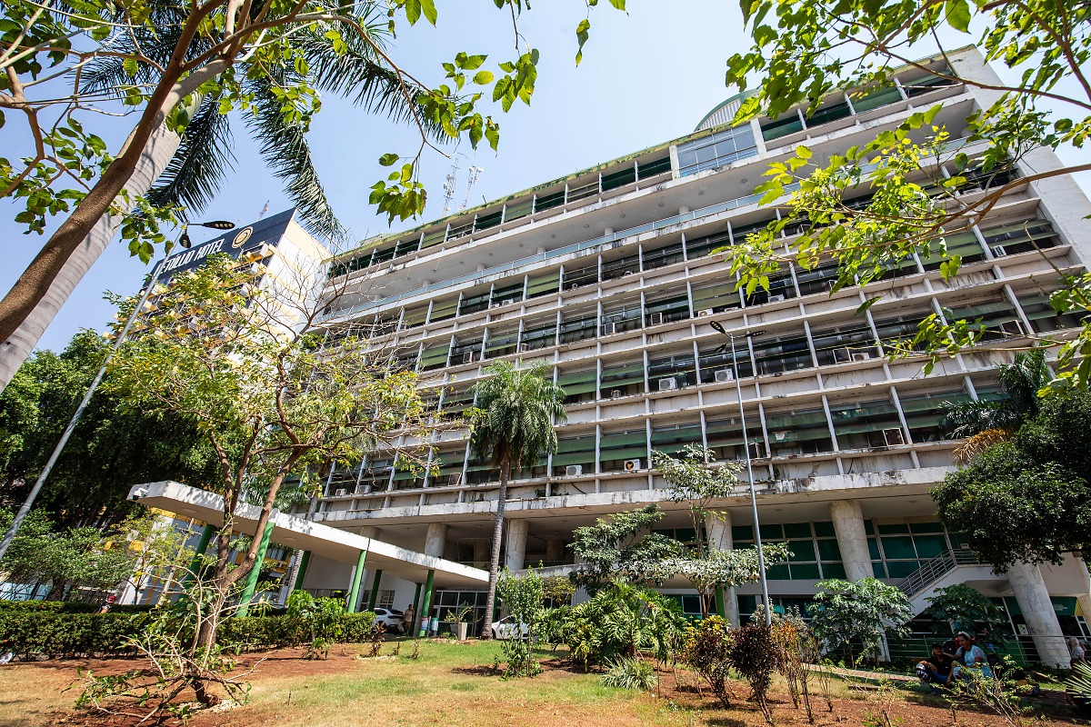 Cuiabá abre leilão para pagar fornecedores que derem maior desconto em dívidas