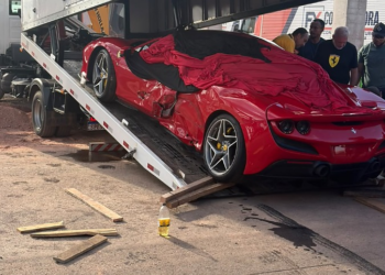Veja como ficou Ferrari após acidente com Tesla no Parque Novo Mato Grosso