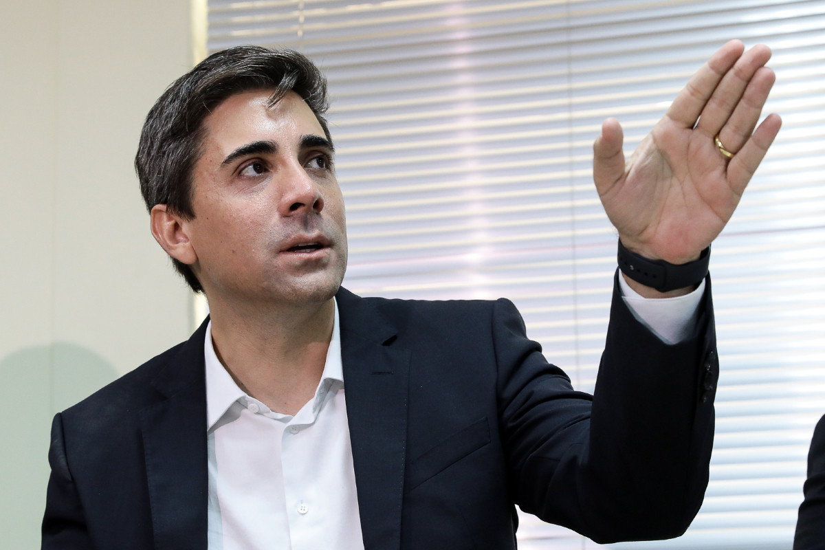 Alan Porto rebate denúncia contra ex-secretário de Educação de Cuiabá e defende compra de livros