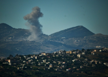 Ataques seguem no Líbano, apesar de cessar-fogo com Israel; 7 pessoas morreram, diz imprensa libanesa