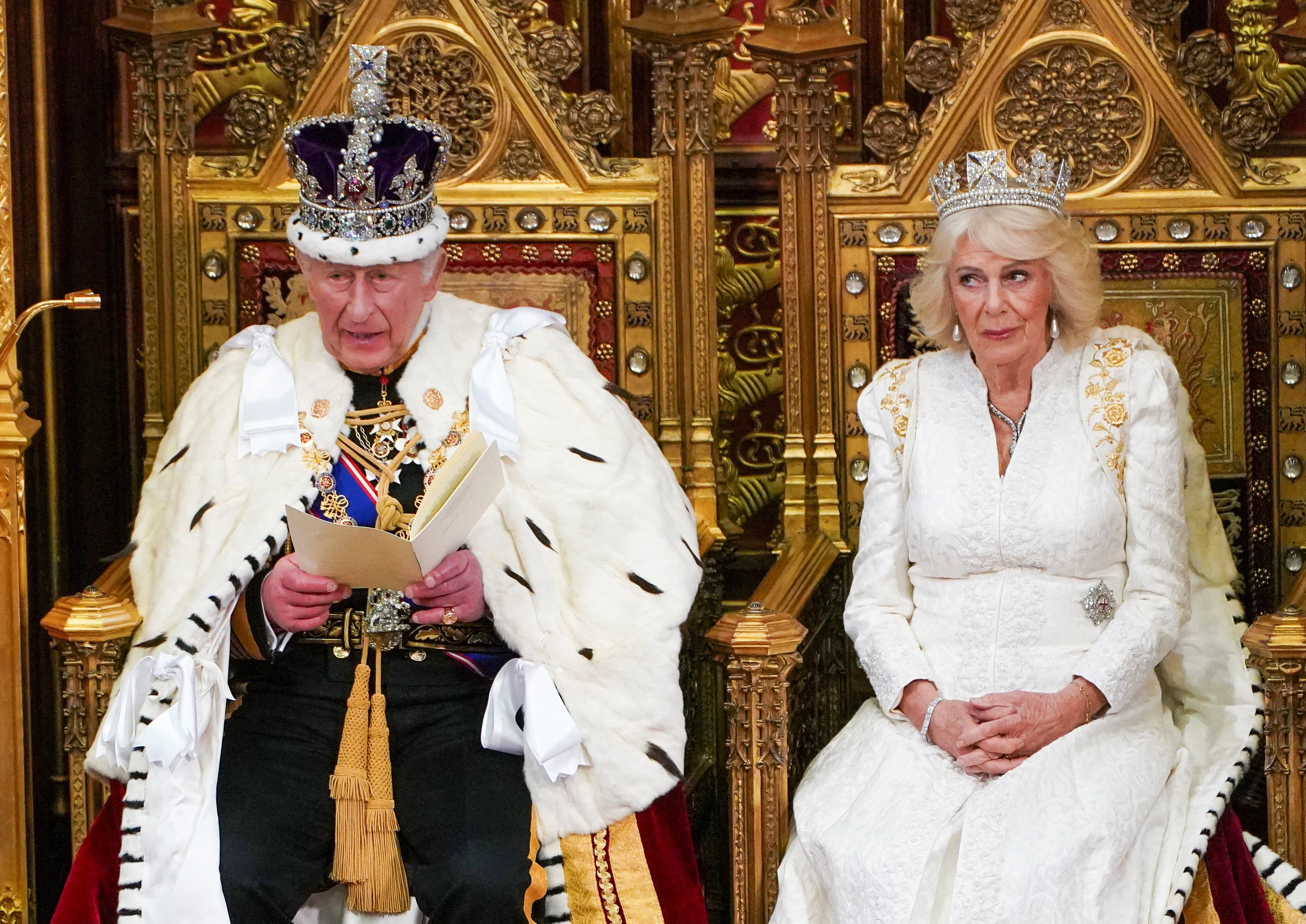 Rei Charles III anuncia que não voltará a morar no Palácio de Buckingham mesmo após reforma