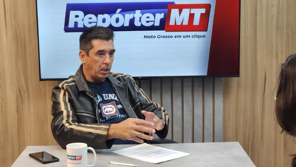 Engenheiro: Dirigir com carro fechado e ar ligado aumenta acúmulo de CO2 e dá sono