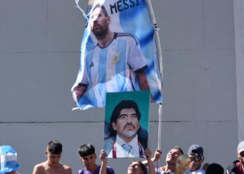 Messi x Maradona: questão que já dividiu argentina virou dúvida de teimosos
