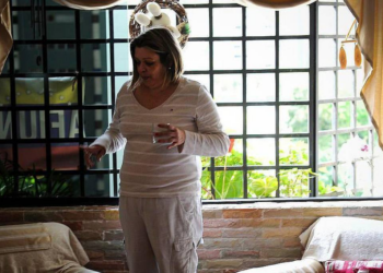 Juíza que foi 'prisioneira pessoal de Hugo Chávez' por quase 10 anos é libertada na Venezuela