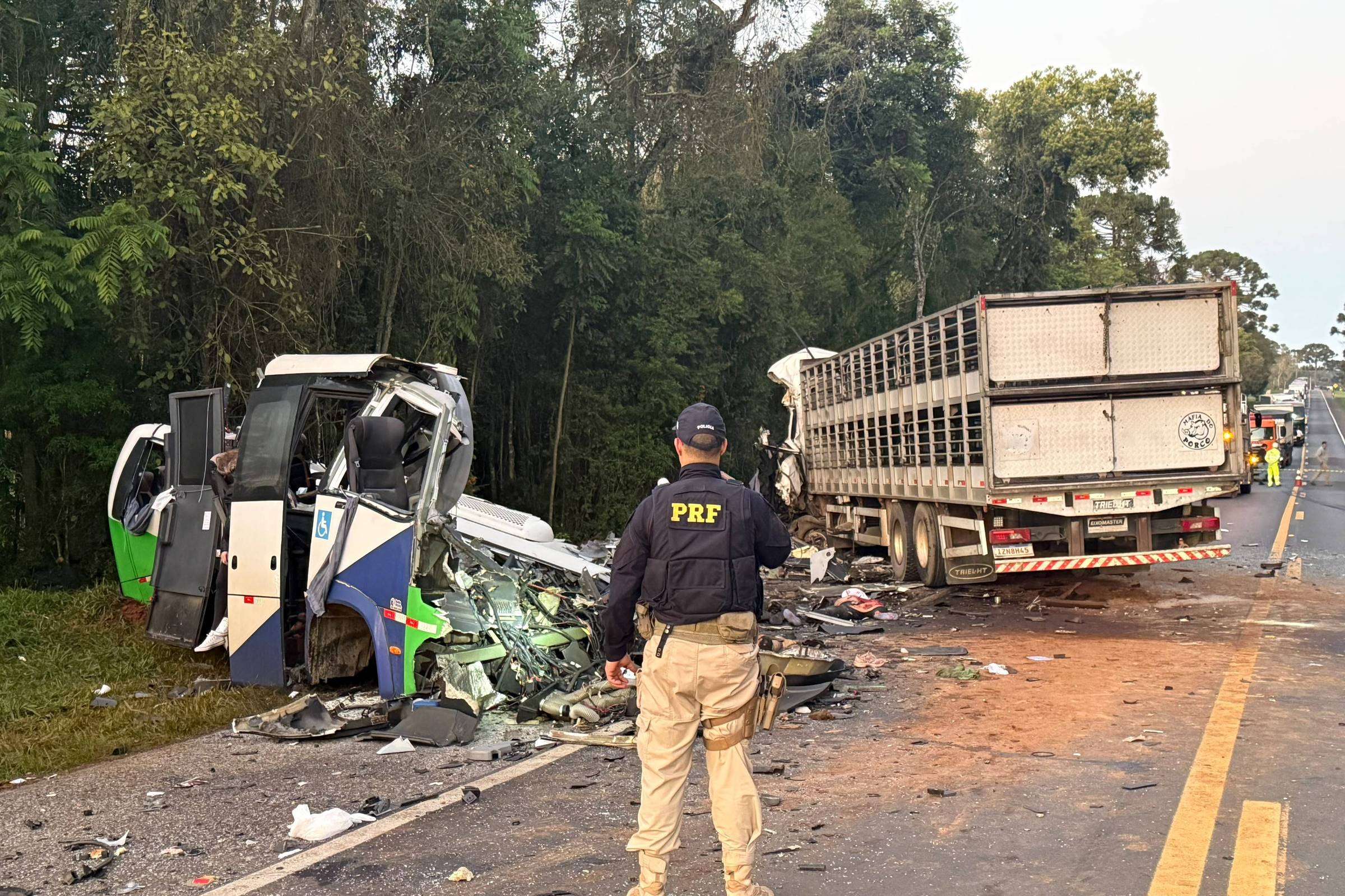 Acidente na BR-373 é o mais grave do Paraná desde 2021, diz PRF
