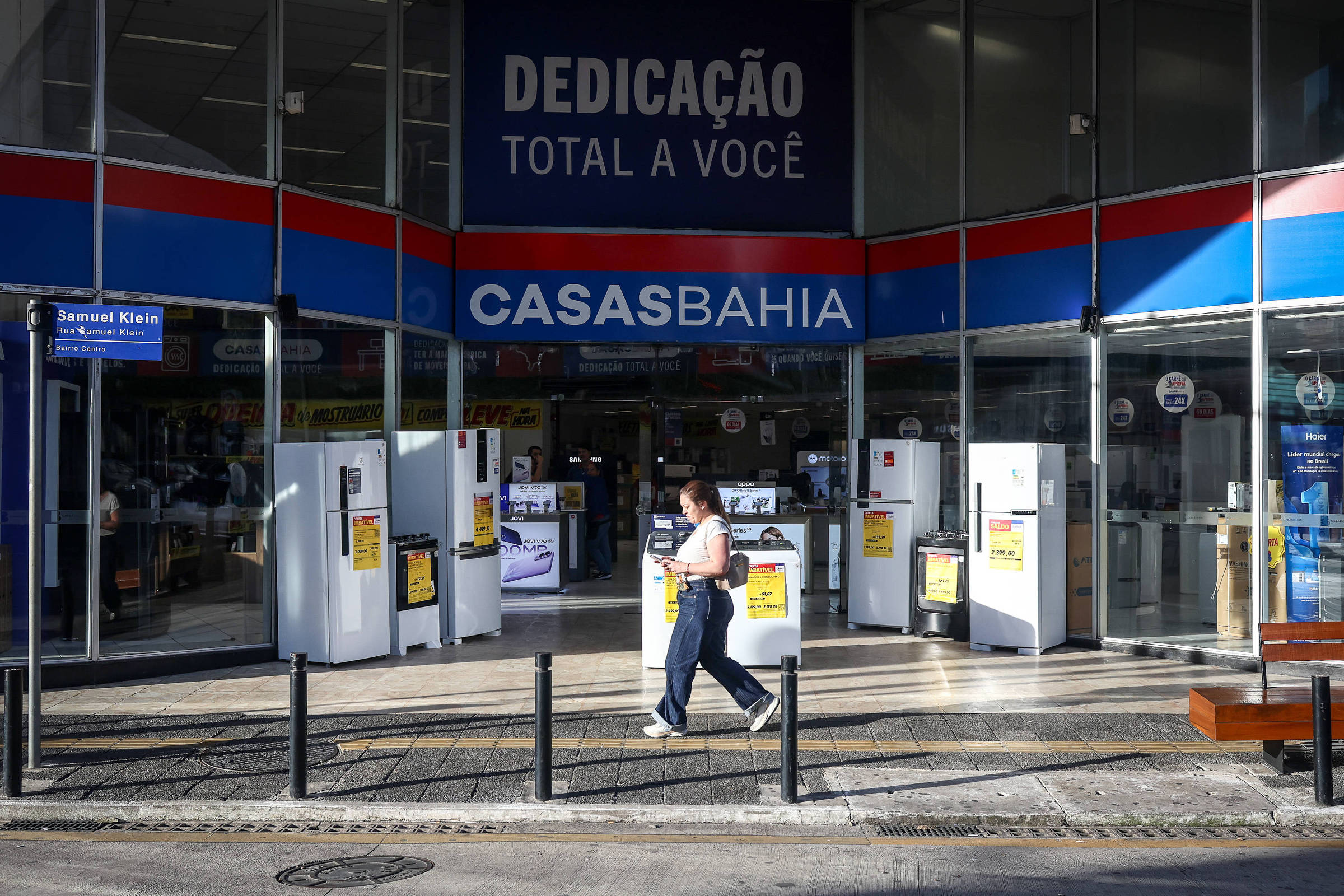 Casas Bahia pede à Justiça que BB devolva R$ 422 mi e tenta estancar saída de mais recursos