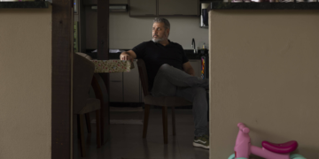 Filho de idosos influencers, microempresário mineiro vai de Zema contra polarização
