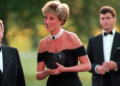 A história do 'vestido da vingança', usado pela princesa Diana após confissão de traição do rei Charles 3°, que agora vai a leilão