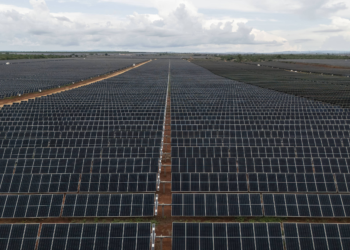 Pressão dos EUA leva bancos de desenvolvimento a abandonar metas de financiamento climático