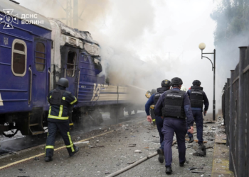 UE acusa Rússia de atacar estação ferroviária na fronteira da Ucrânia com a Polônia após passagem de trem com autoridades europeias