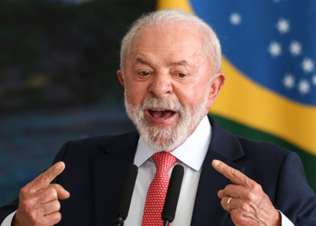 Obsessão de Lula pela Presidência é sinal de uma democracia fraca