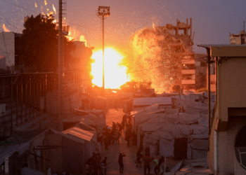 Em meio a desgaste internacional de Israel, governo Trump quer entregar 40 mil bombas de 1 tonelada ao país