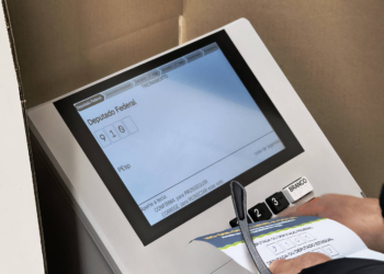 Urnas eletrônicas exibirão barra de progresso para orientar ordem de votação nas eleições 2026
