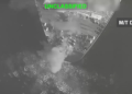 EUA dizem ter atacado 3 petroleiros iranianos após seus navios de guerra serem alvejados