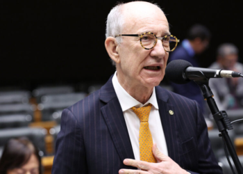 Ex-presidente do PT é o deputado federal mais votado nas cadeias do Brasil