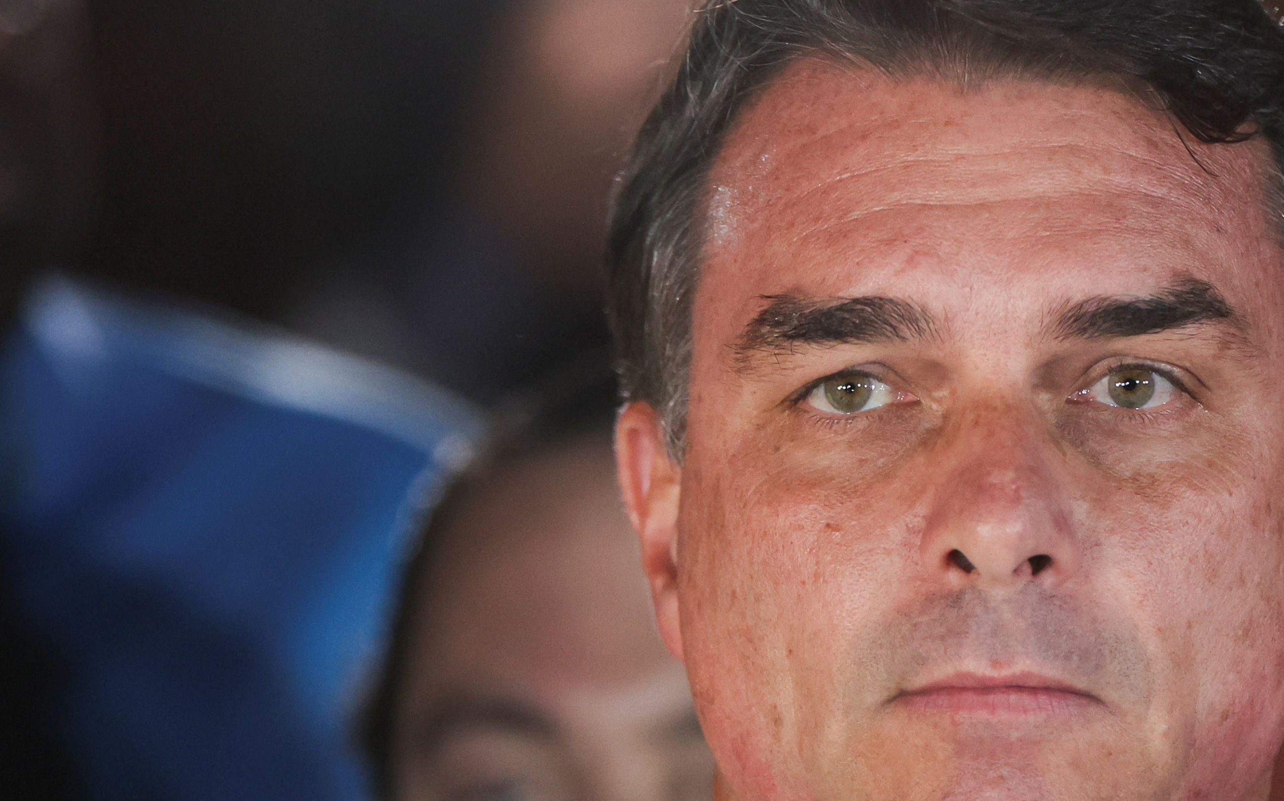 INFOGRÁFICO: veja como foi a rota de fuga de Flávio Bolsonaro para os Estados Unidos