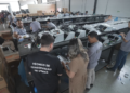 Quase 1 milhão de brasileiros que vivem no exterior foram às urnas; veja como foi o domingo de votação pelo mundo